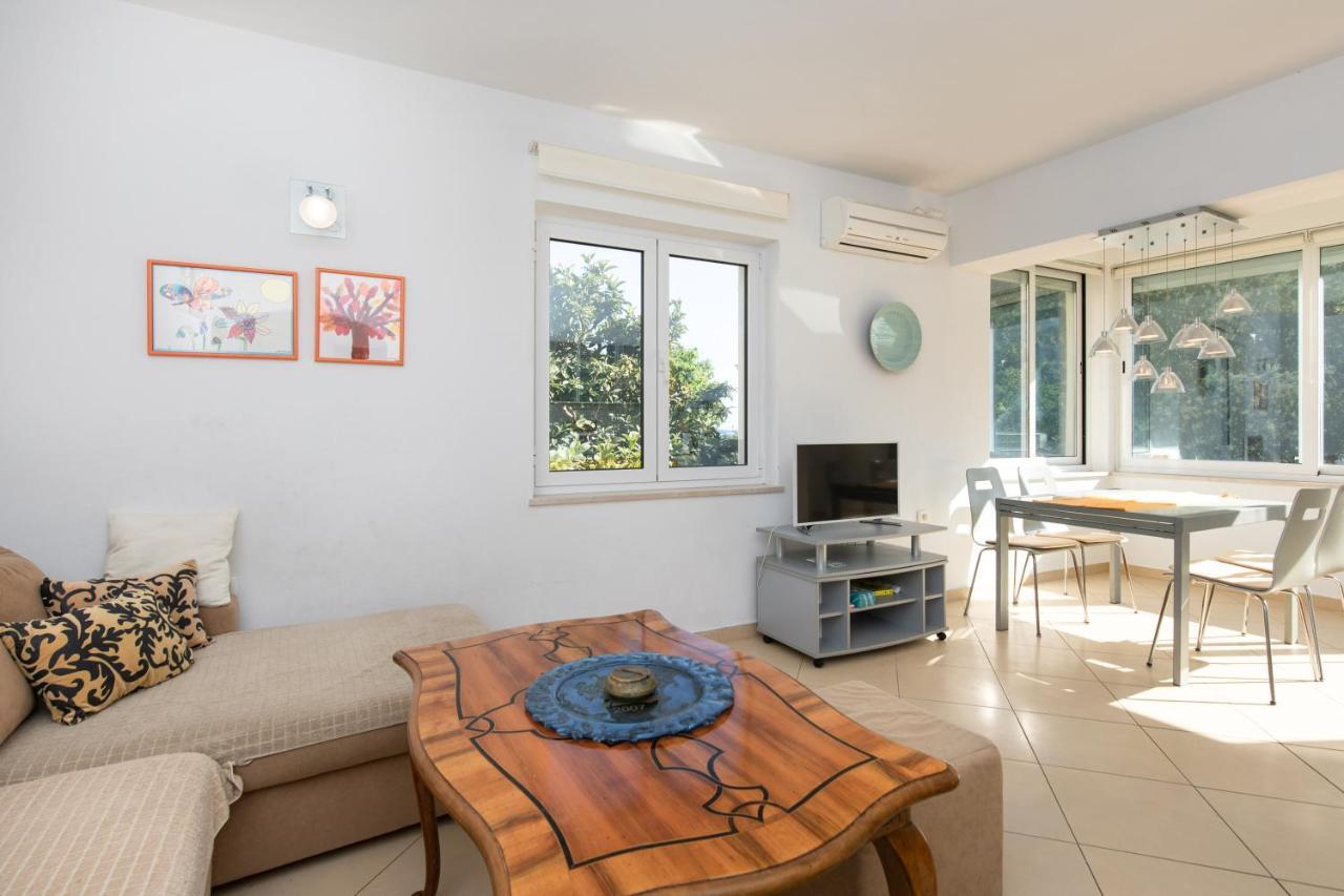 Apartment Portapisana Just 50M From The Beach Krk Town Dış mekan fotoğraf