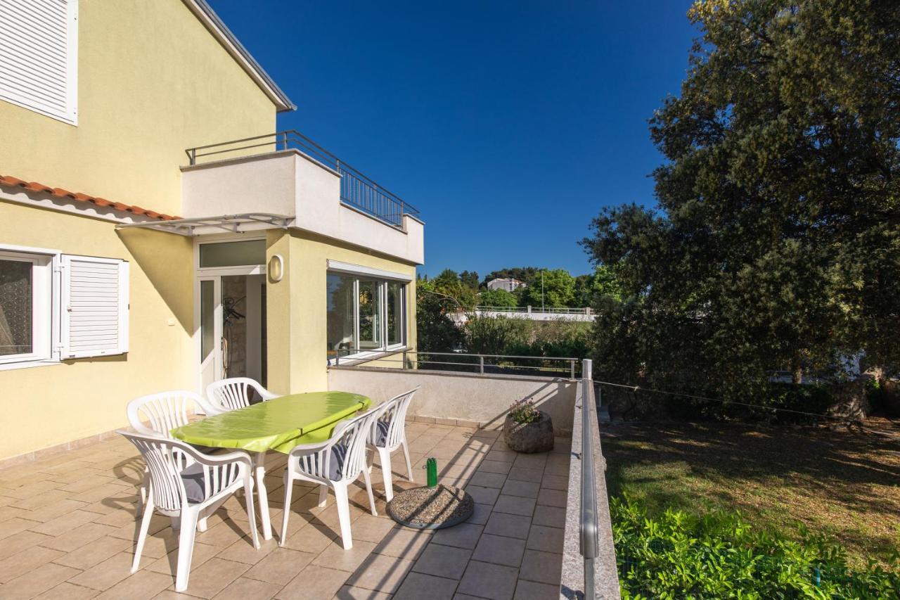 Apartment Portapisana Just 50M From The Beach Krk Town Dış mekan fotoğraf
