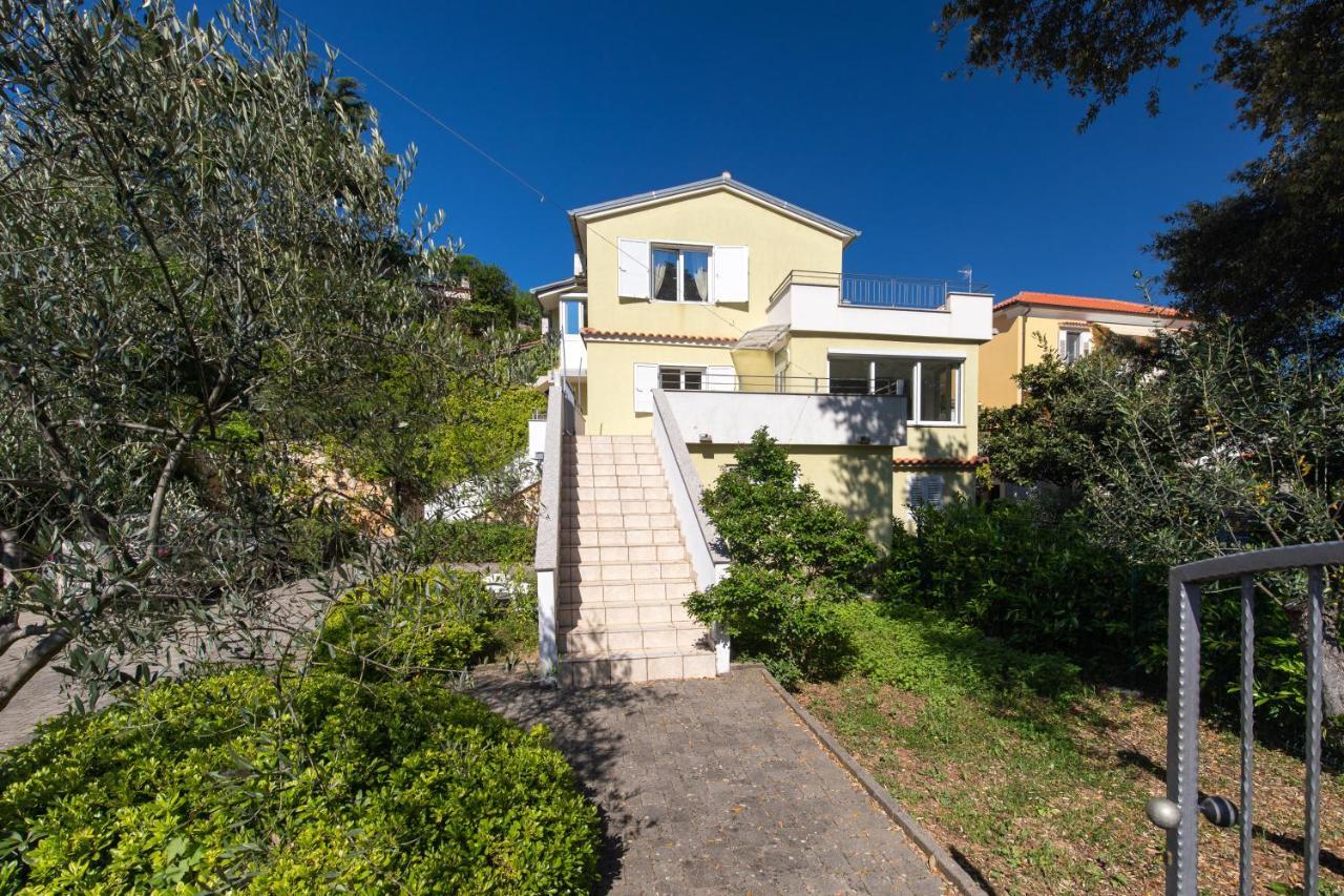 Apartment Portapisana Just 50M From The Beach Krk Town Dış mekan fotoğraf