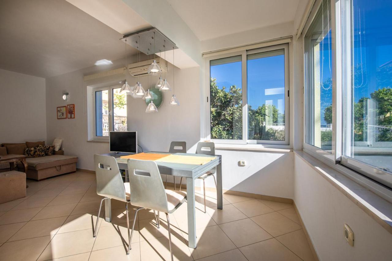 Apartment Portapisana Just 50M From The Beach Krk Town Dış mekan fotoğraf